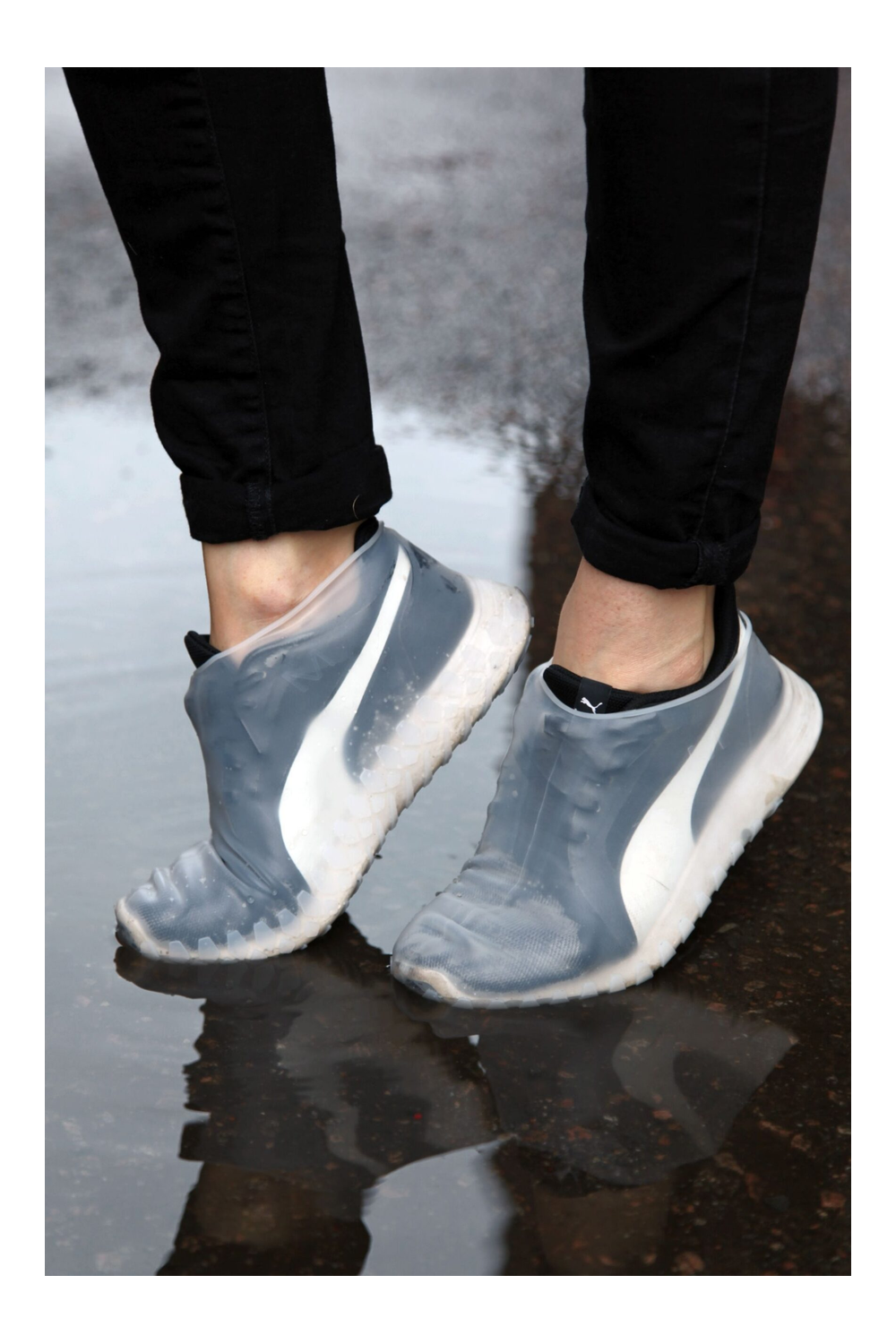 Valged veekindlad jalanõukaitsmed